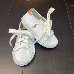 Polo by Ralph Lauren Toddler Sneakers
Size 6 White & Rose gold kids tennis shoes
